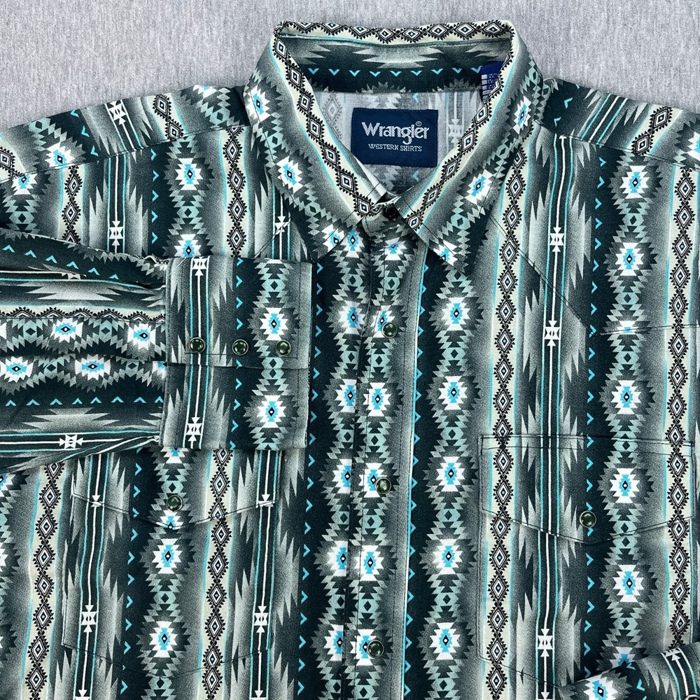 Vintage Wrangler Western Pearl Snap Shirt Men XL Green Aztec Southwest Rodeo 90s